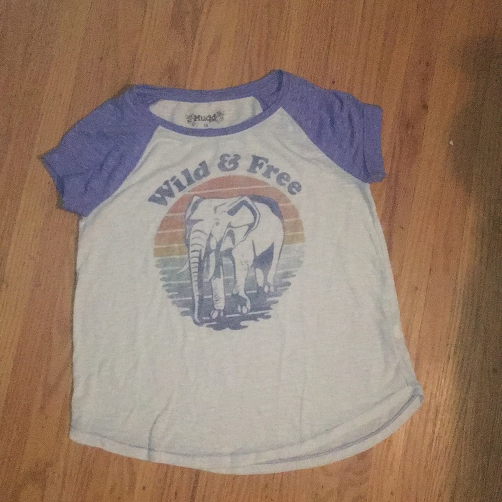 Short sleeve shirt